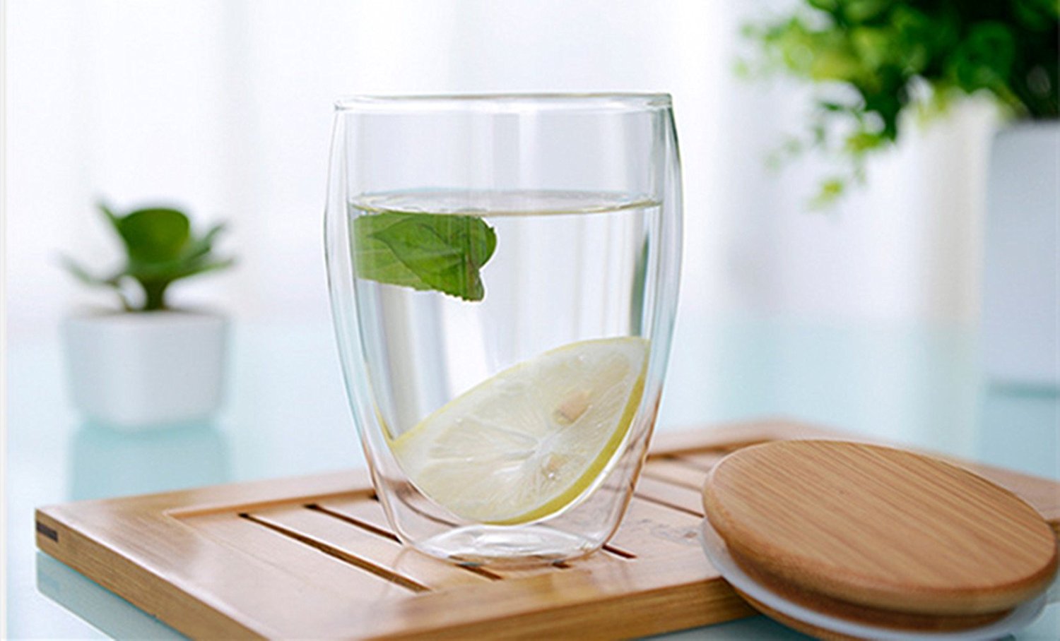 350ml 12oz double walled mug with bamboo lid double-wall glasses with spill proof bamboo lids. perfect for serving tea, coffee, juice, sodas, cocktails, whiskey, scotch, vodka, or your preferred spirit on the rocks.